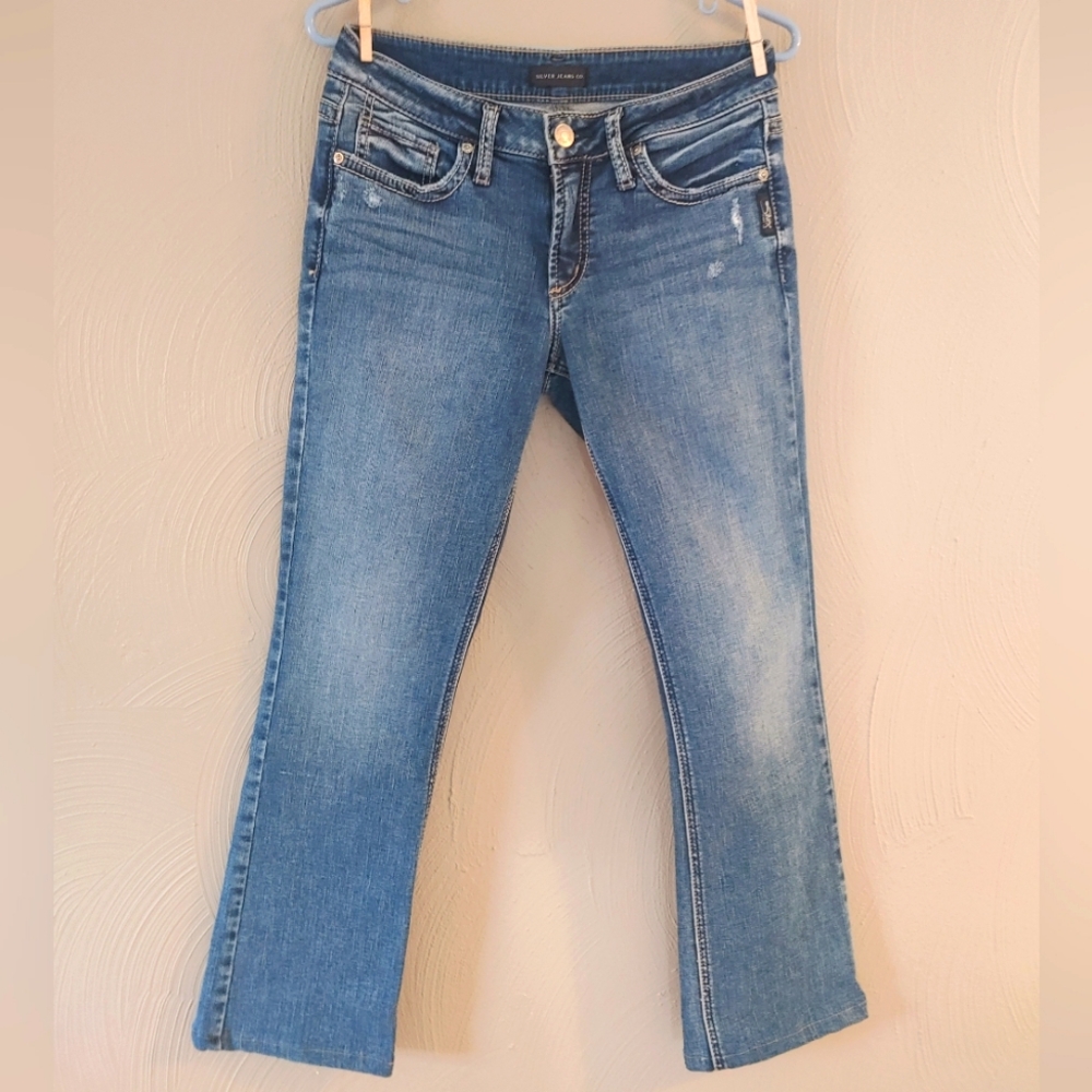 Silver Jeans women's Suki Slim Boot cut jeans Size 28x28 Women's silver denim.